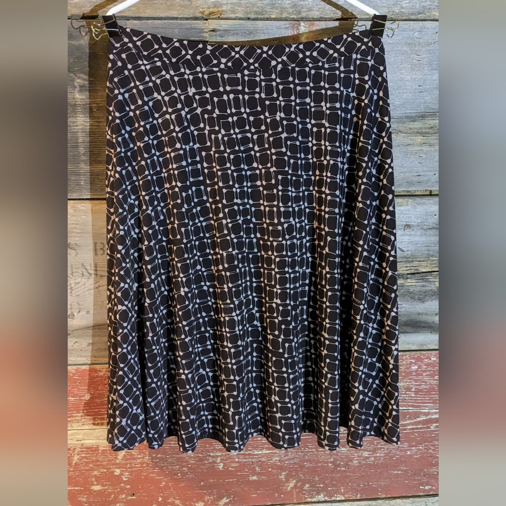 Knee length skirt